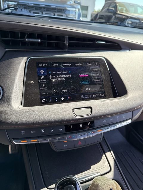 Used 2022 Cadillac XT4 Sport w/ Safety Alert Package image 4