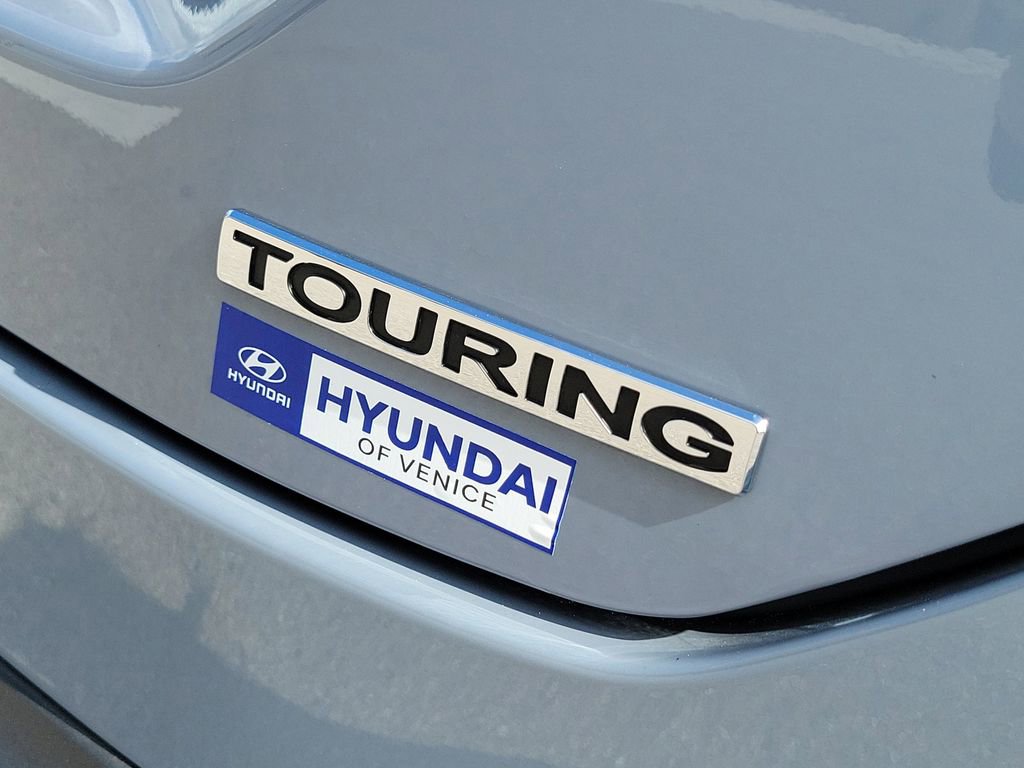 Used 2025 Honda Pilot Touring image 12