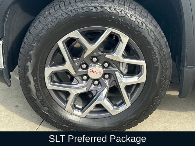 Used 2025 GMC Sierra 1500 SLT image 5