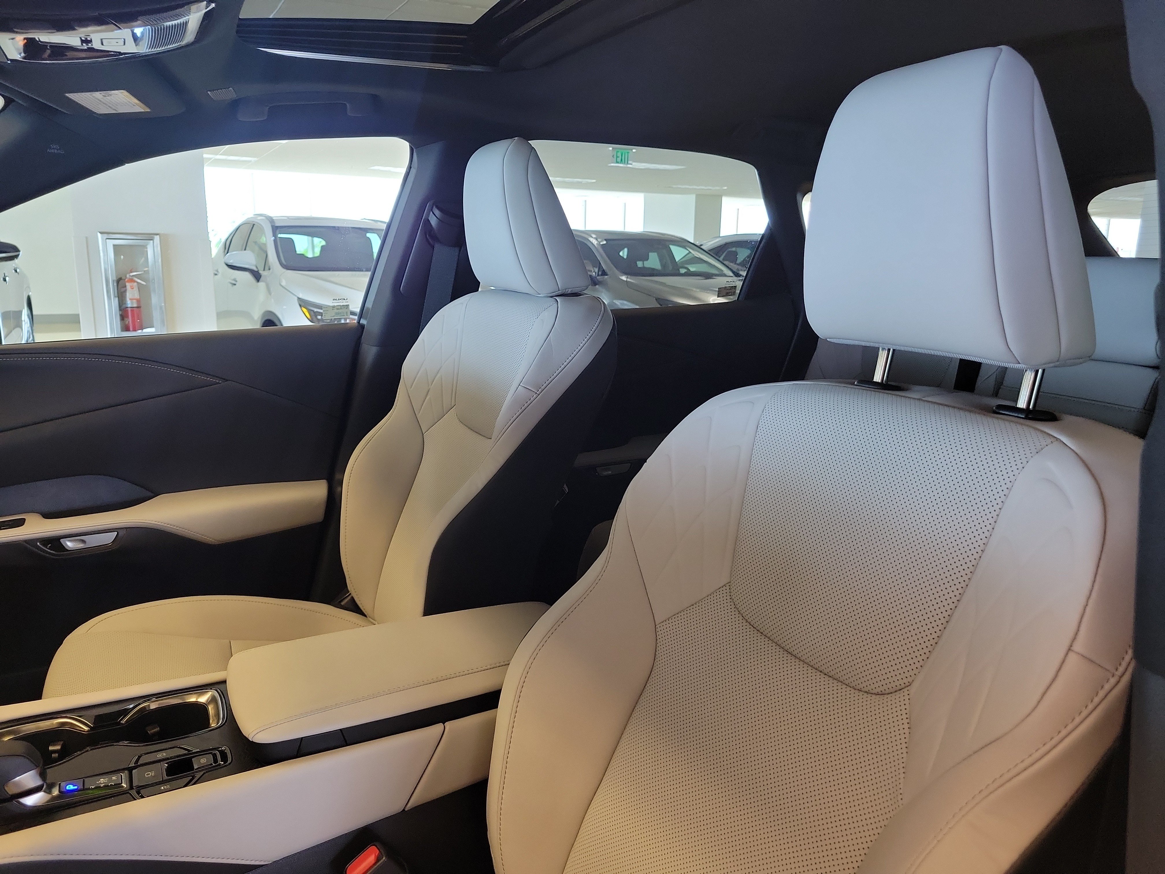 New 2026 Lexus RX 500h F Sport AWD/4WD image 22