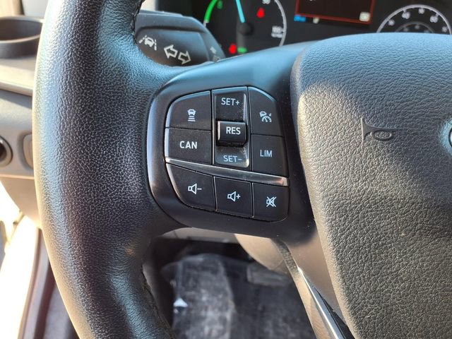 Certified 2022 Ford E-Transit Medium Roof image 20