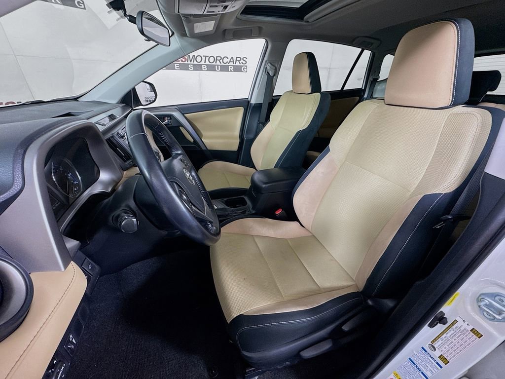 Used 2016 Toyota RAV4 XLE w/ Protection Package image 19