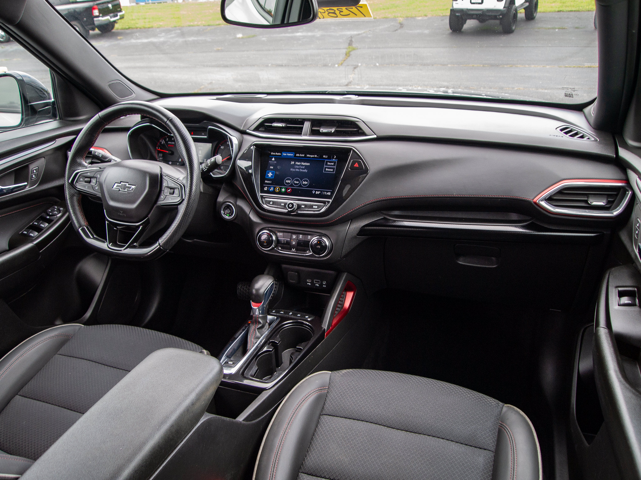 Used 2023 Chevrolet TrailBlazer RS w/ Convenience Package FWD image 27