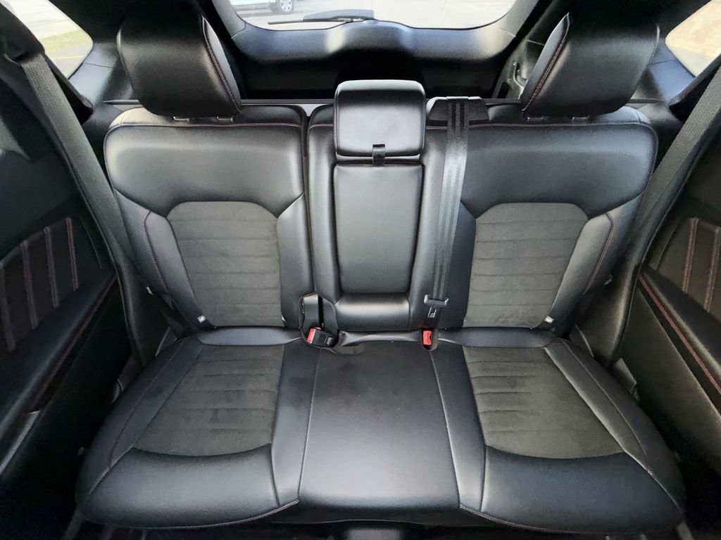 Used 2022 Ford Edge ST-Line w/ Cargo Accessory Package AWD/4WD image 26