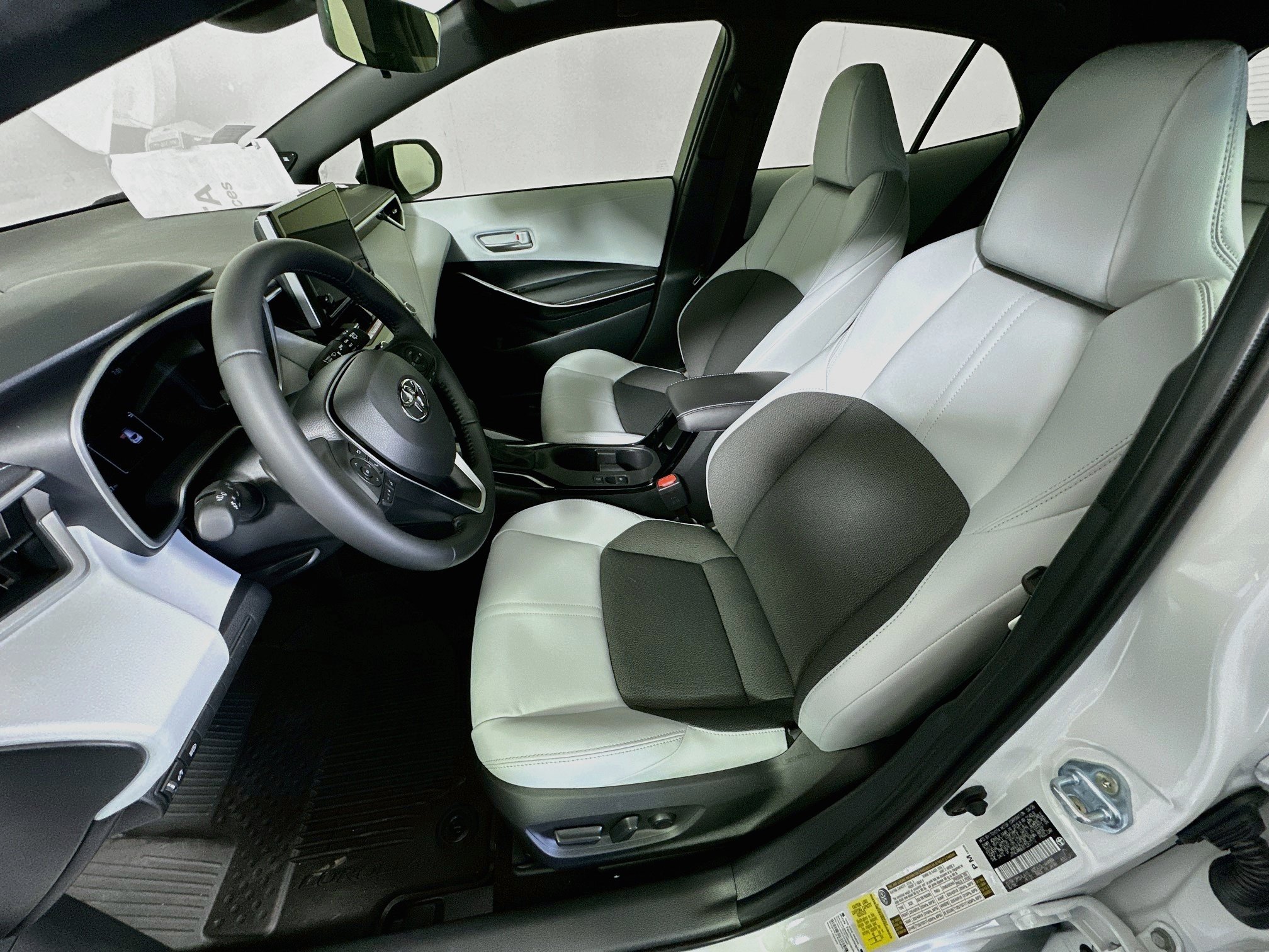New 2026 Toyota Corolla XSE FWD image 9