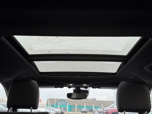 New 2026 Chrysler Pacifica Limited w/ S Appearance Package AWD/4WD image 29