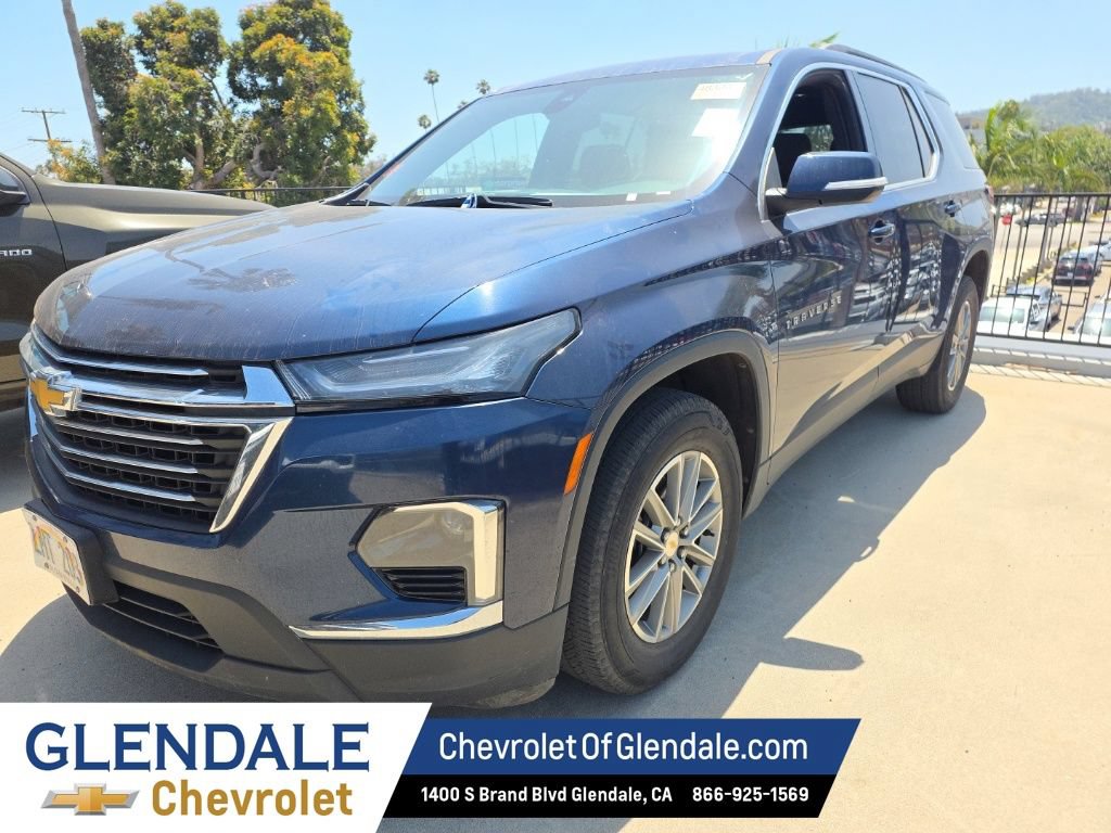 Certified 2023 Chevrolet Traverse LT FWD image 2