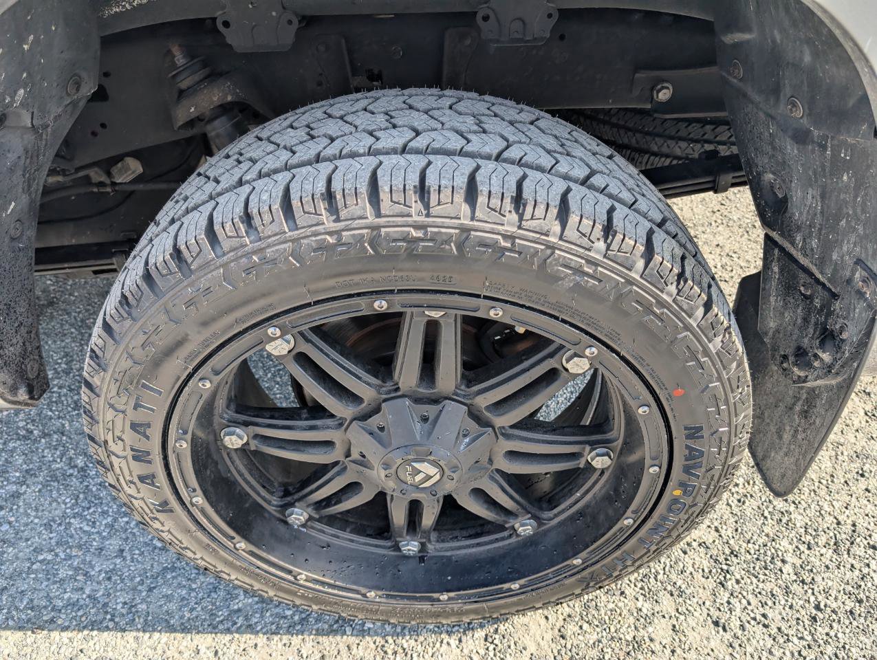 Used 2013 Toyota Tundra Double Cab w/ Tow Pkg image 10