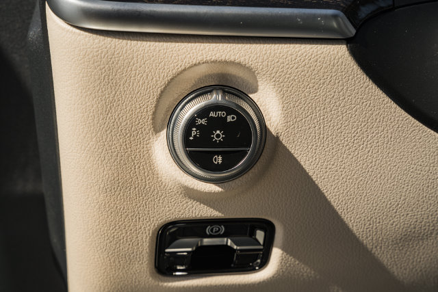 New 2027 Mercedes-Benz C 300 4MATIC Sedan image 42