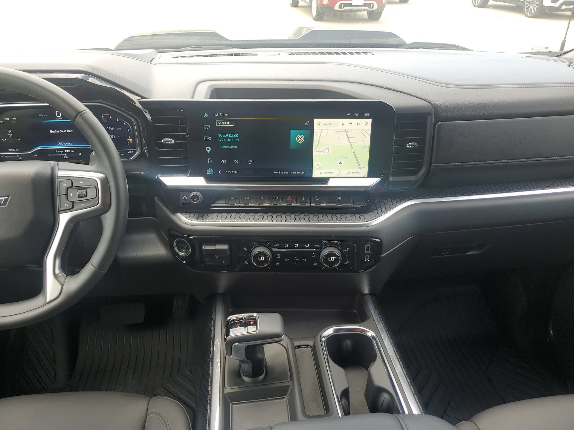 Used 2025 Chevrolet Silverado 1500 LT Trail Boss w/ LT Trail Boss Premium Package AWD/4WD image 10