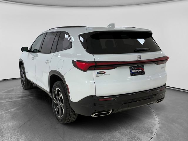 Used 2025 Buick Enclave Sport Touring w/ Super Cruise Package image 5