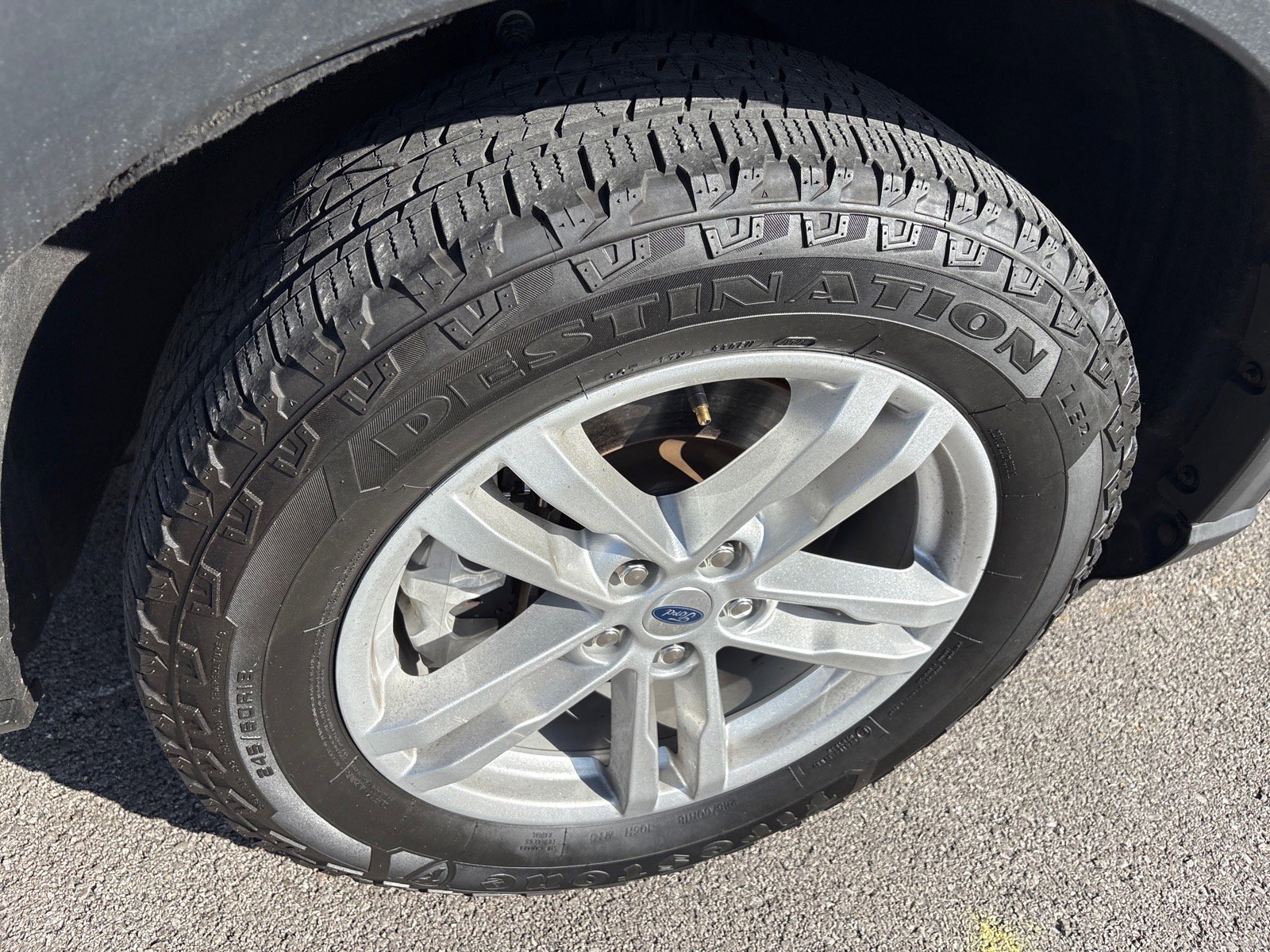 Used 2022 Ford Explorer XLT w/ Equipment Group 202A image 10