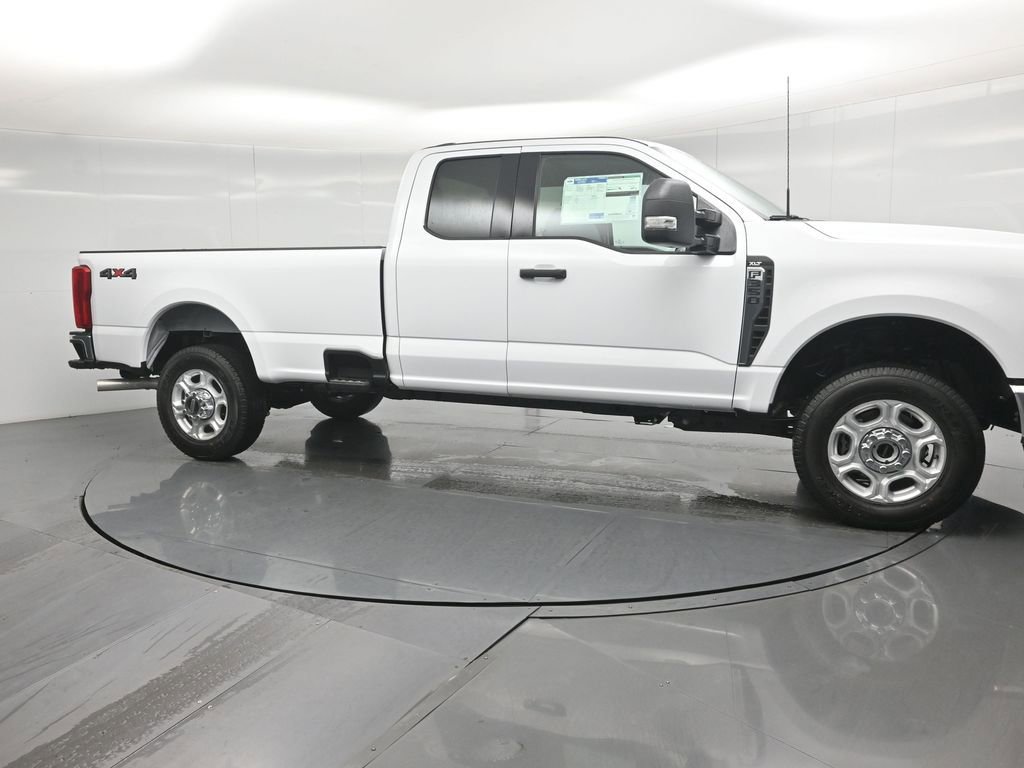 New 2026 Ford F350 XLT image 24