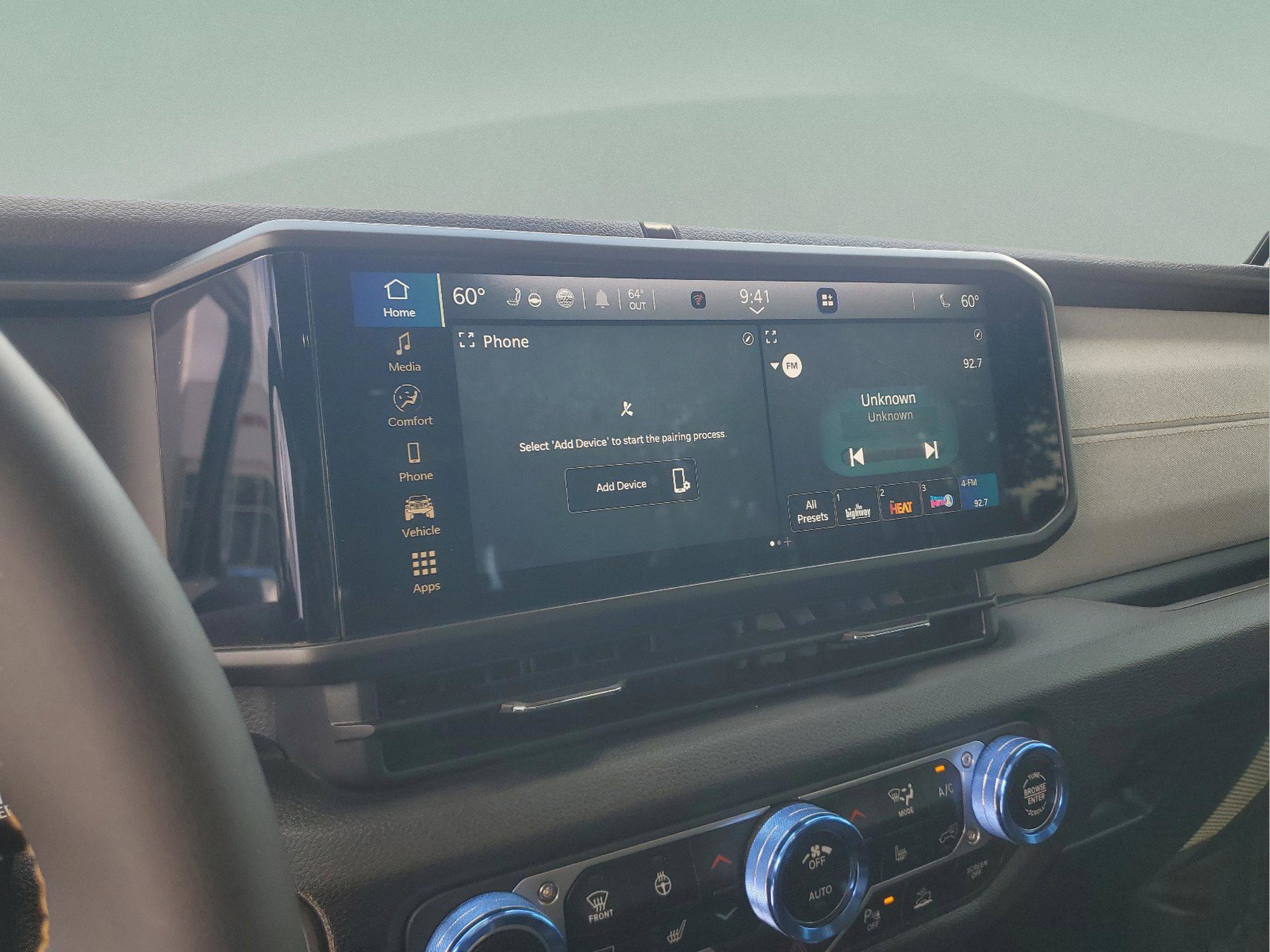 Used 2024 Jeep Wrangler Willys image 17