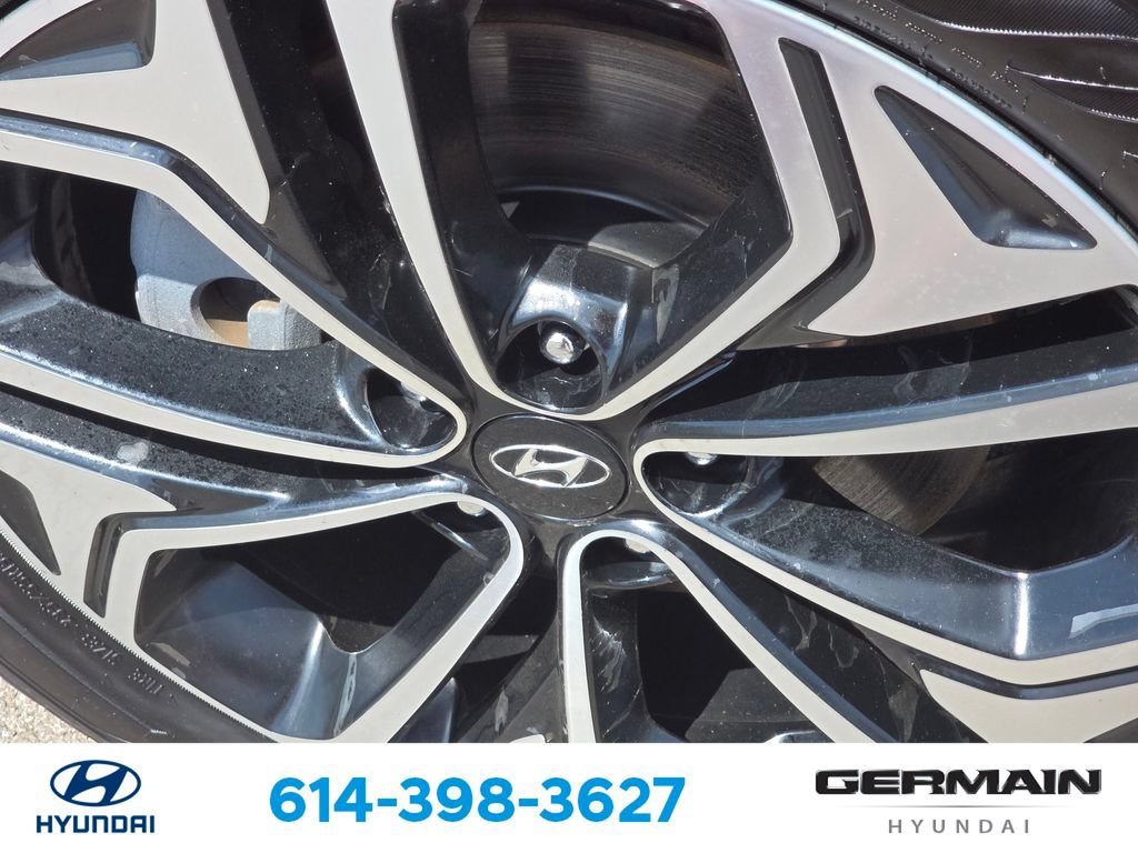 Used 2019 Hyundai Santa Fe AWD image 13