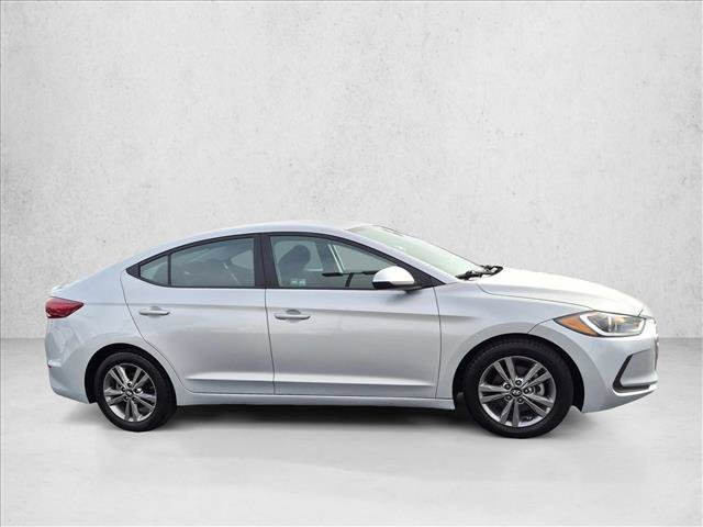 Used 2018 Hyundai Elantra SEL FWD image 5