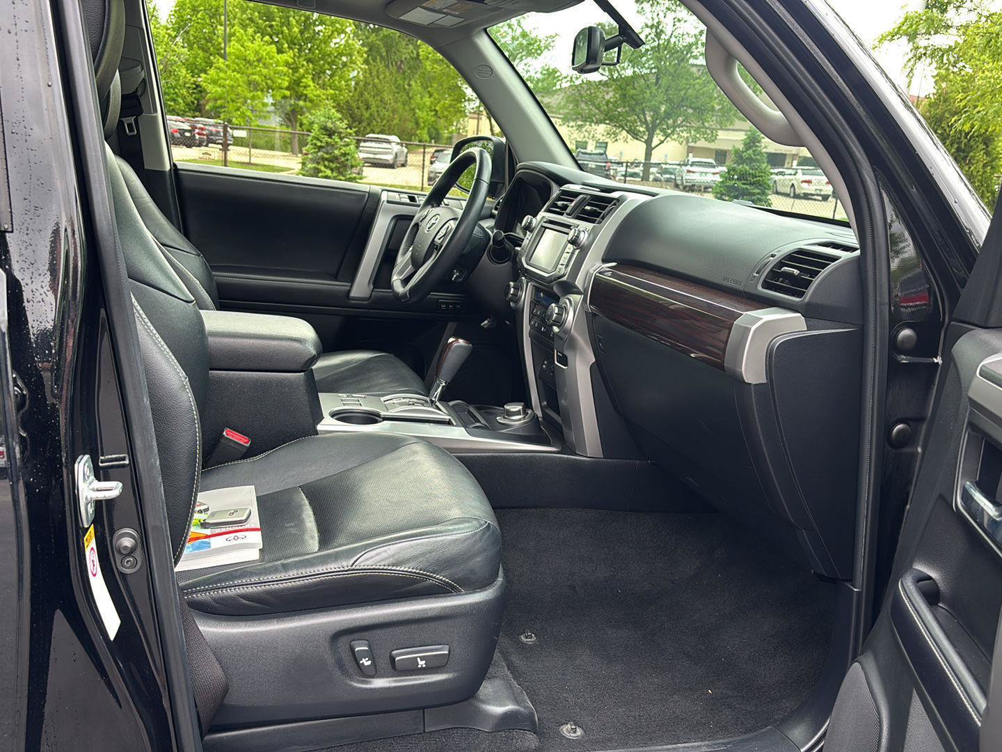 Used 2018 Toyota 4Runner Limited AWD/4WD image 13