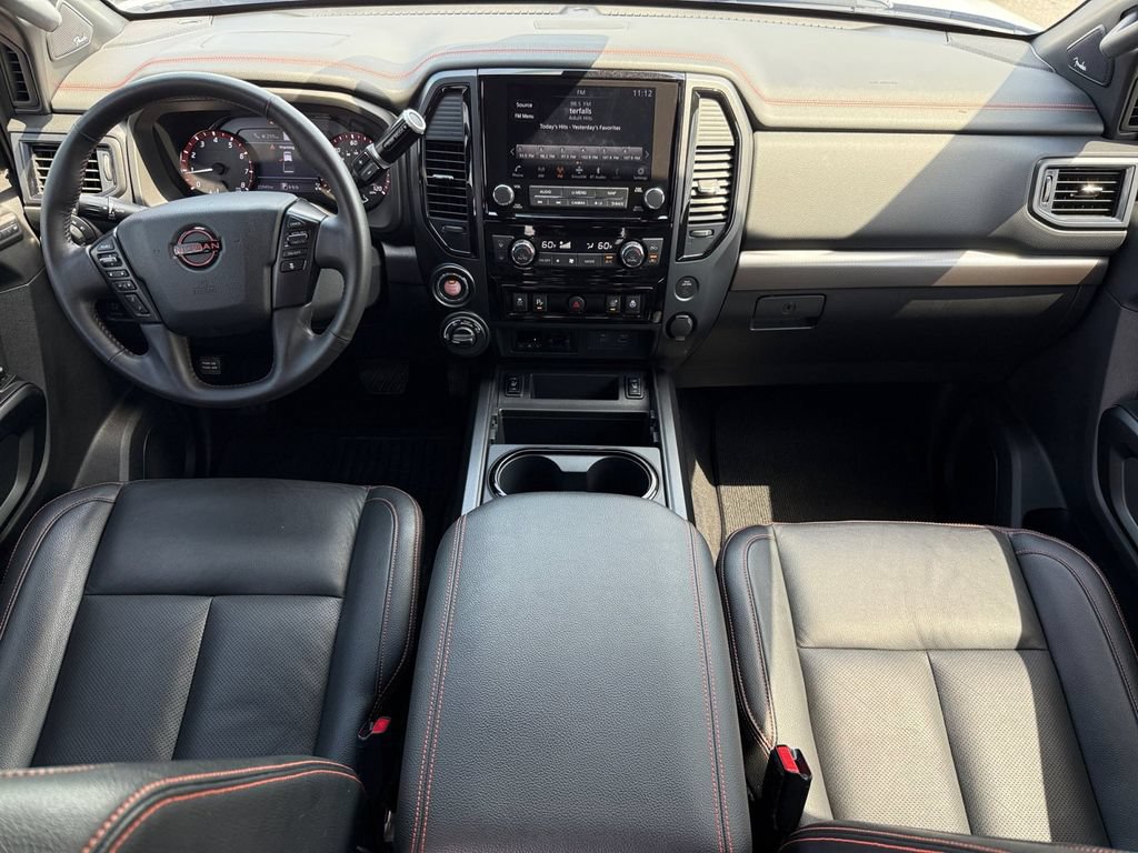 Used 2023 Nissan Titan PRO-4X w/ Pro-4x Convenience Package AWD/4WD image 12