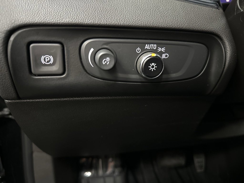 Used 2021 Buick Enclave Essence w/ LPO, Floor Liner Package image 37