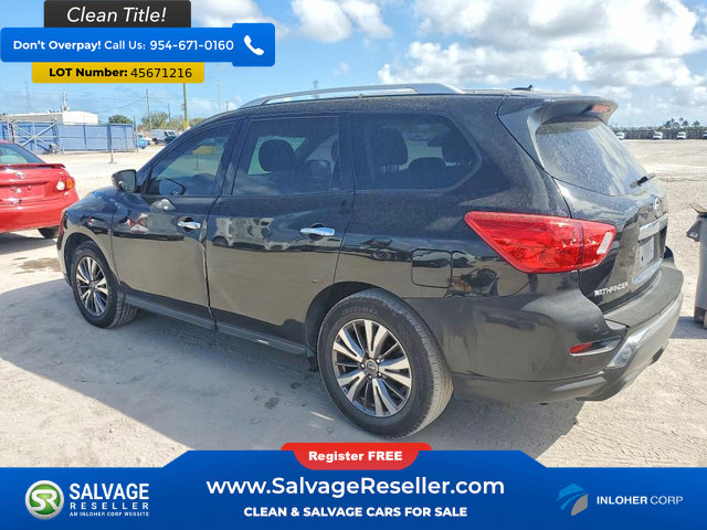 Used 2018 Nissan Pathfinder SV FWD image 3