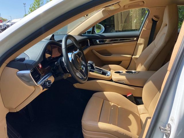 Used 2019 Porsche Panamera image 11