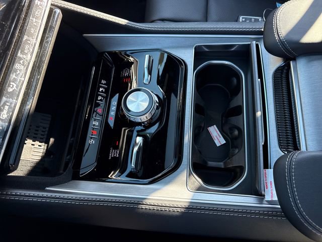 New 2026 Jeep Grand Wagoneer L Limited image 23