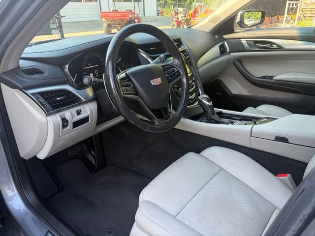 Used 2018 Cadillac CTS Luxury RWD image 8