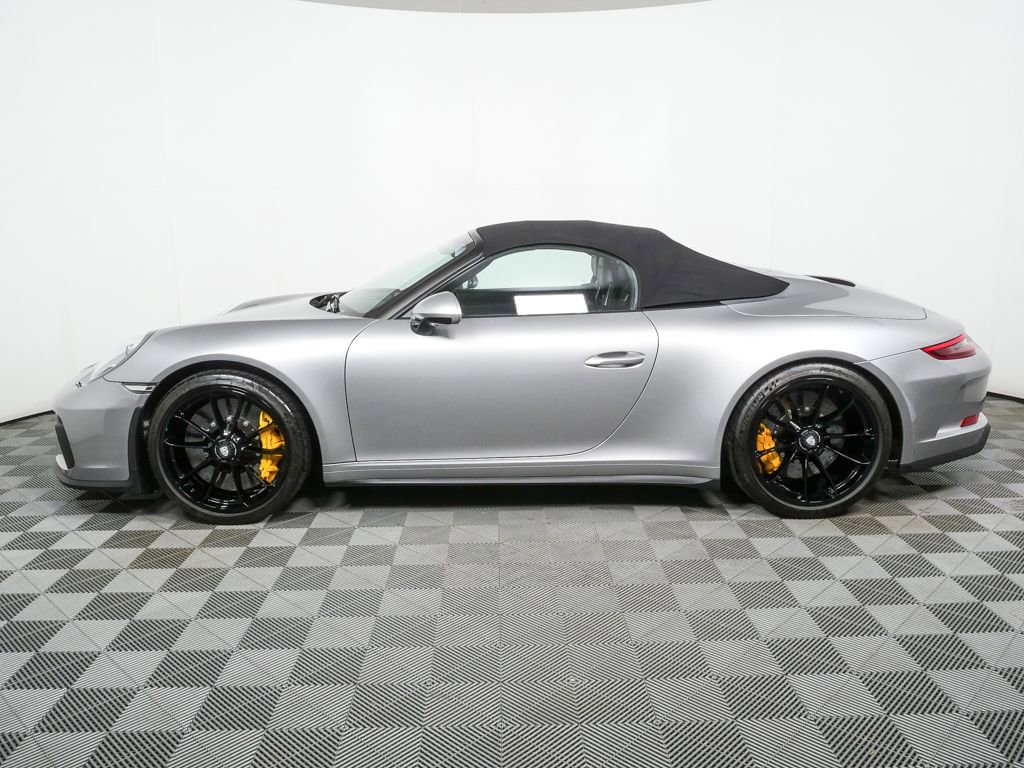 Certified 2019 Porsche 911 Speedster image 2