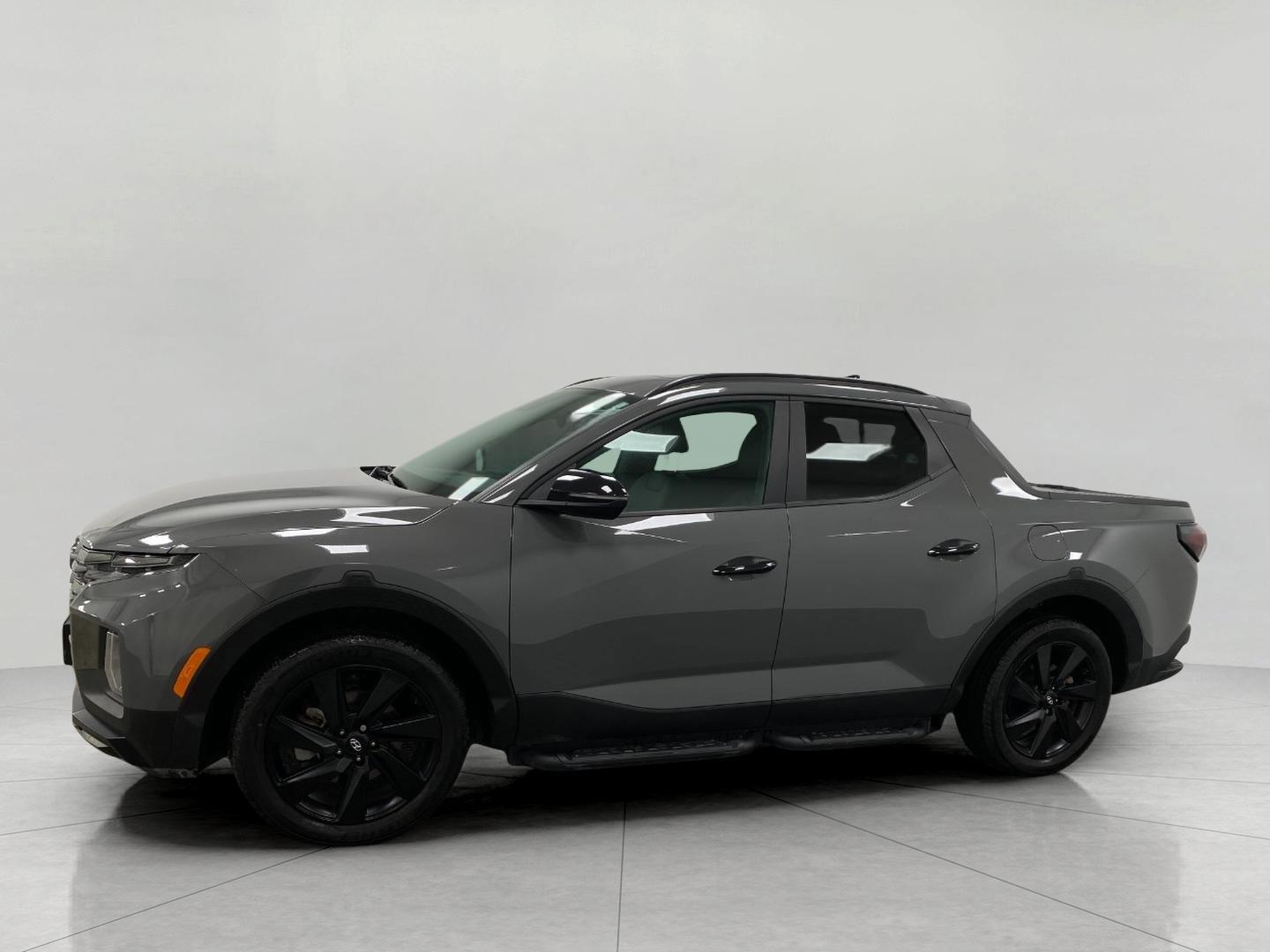 Certified 2024 Hyundai Santa Cruz Night image 9