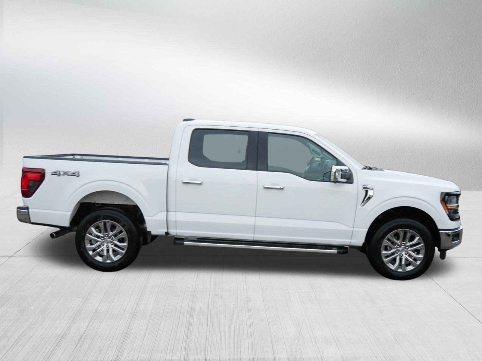 Used 2025 Ford F150 XLT w/ Equipment Group 302A MID image 8