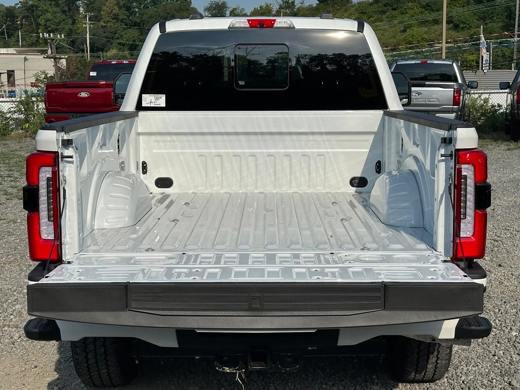 New 2026 Ford F350 Platinum w/ FX4 Off-Road Package AWD/4WD image 28