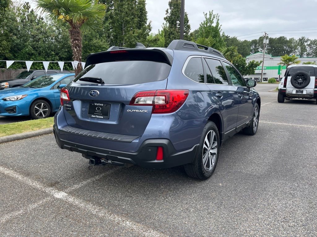 Used 2018 Subaru Outback 2.5i Limited AWD/4WD image 7