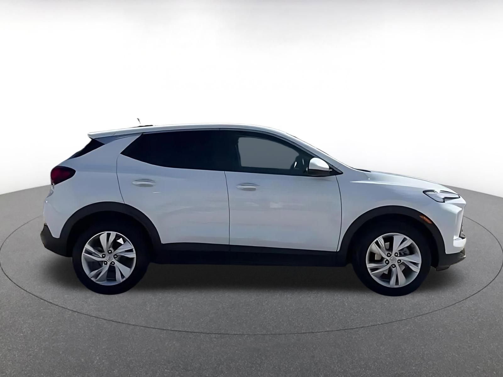 Used 2025 Buick Encore GX Preferred image 14