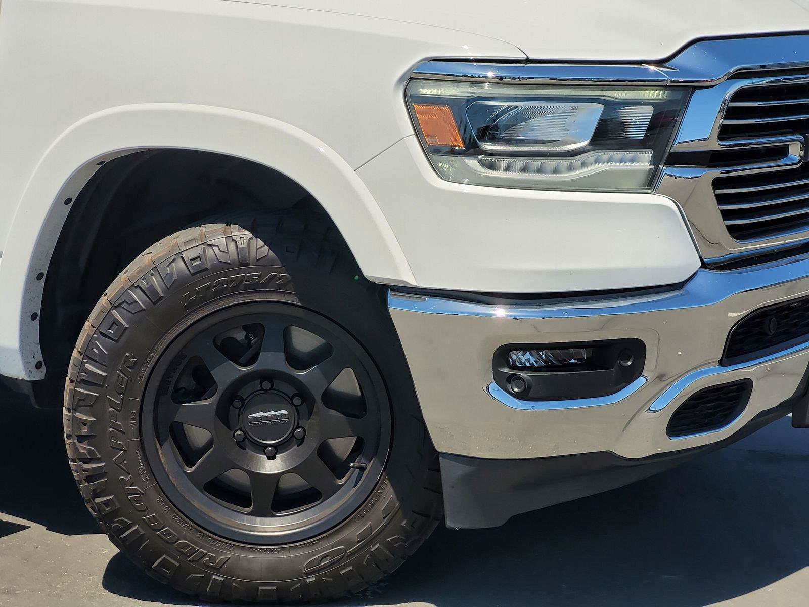 Used 2021 RAM 1500 Laramie AWD/4WD image 5