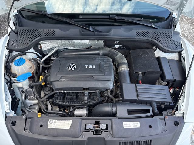 Used 2017 Volkswagen Beetle 1.8T S FWD image 25