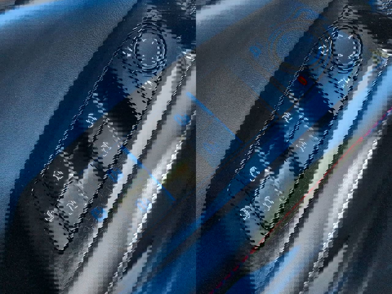 Used 2022 MAZDA CX-30 AWD 2.5 S w/ Preferred Package image 23