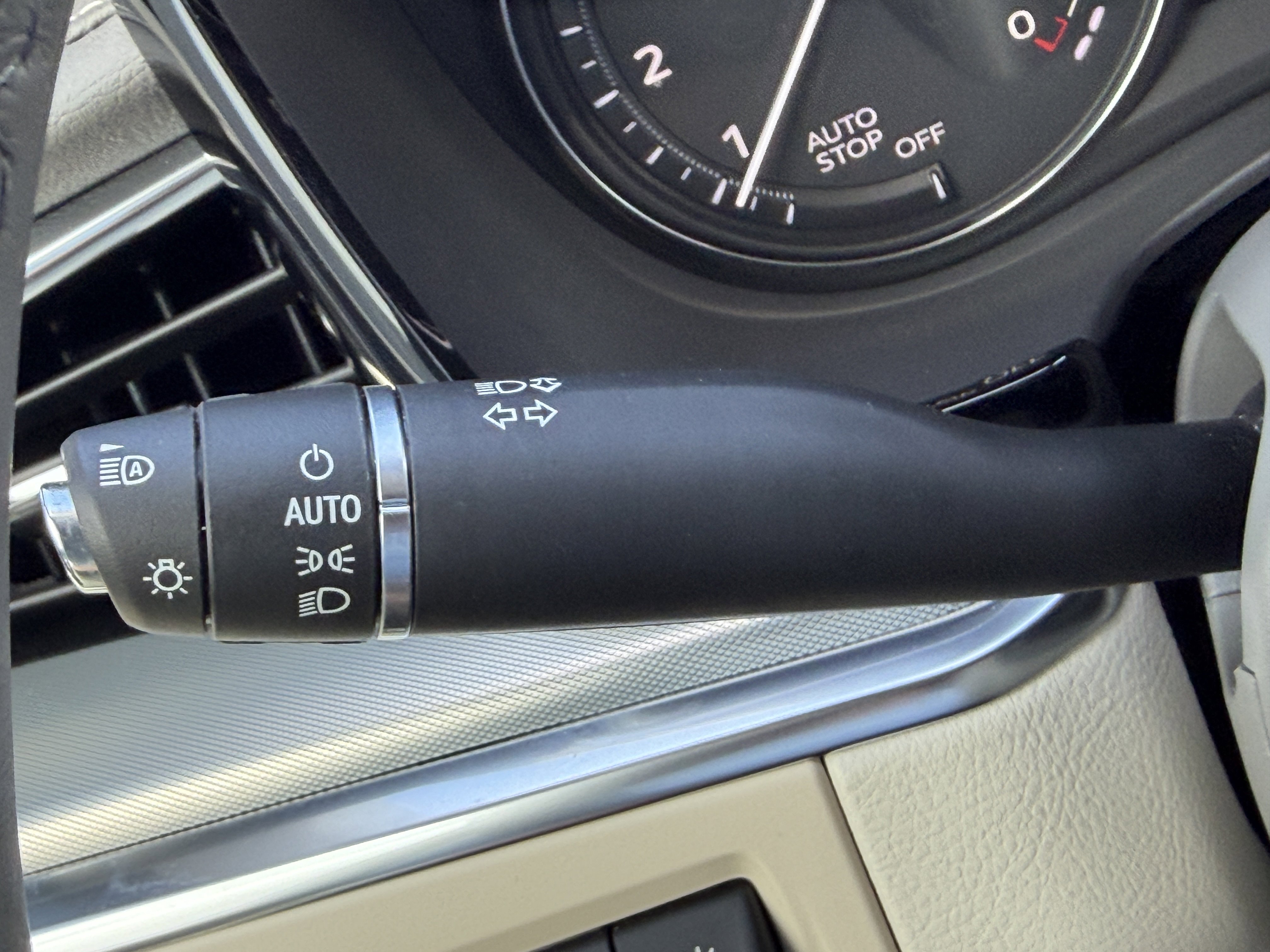 Certified 2023 Cadillac XT5 Premium Luxury w/ Technology Package image 27