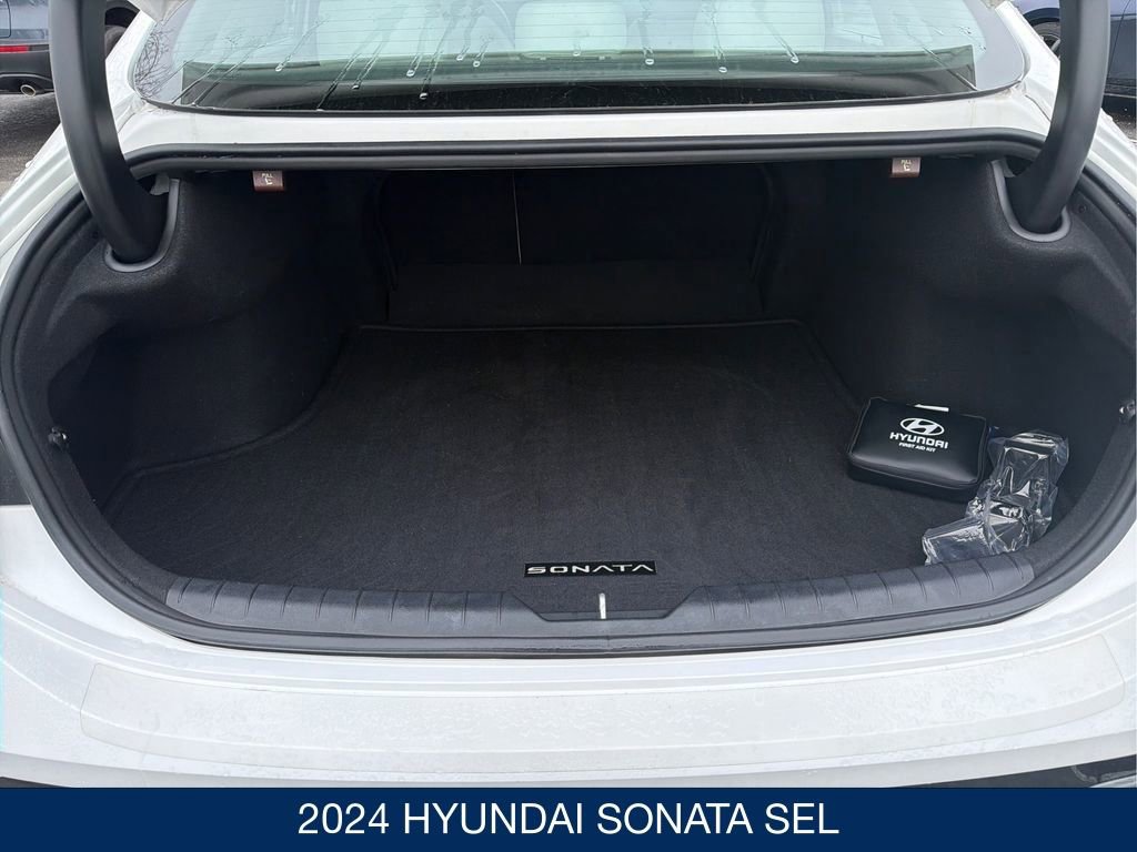 Certified 2024 Hyundai Sonata SEL FWD image 14