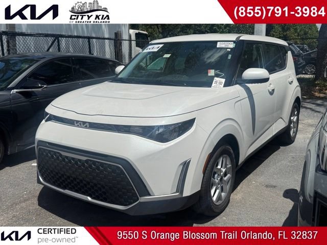 Certified 2025 Kia Soul LX w/ LX Technology Package