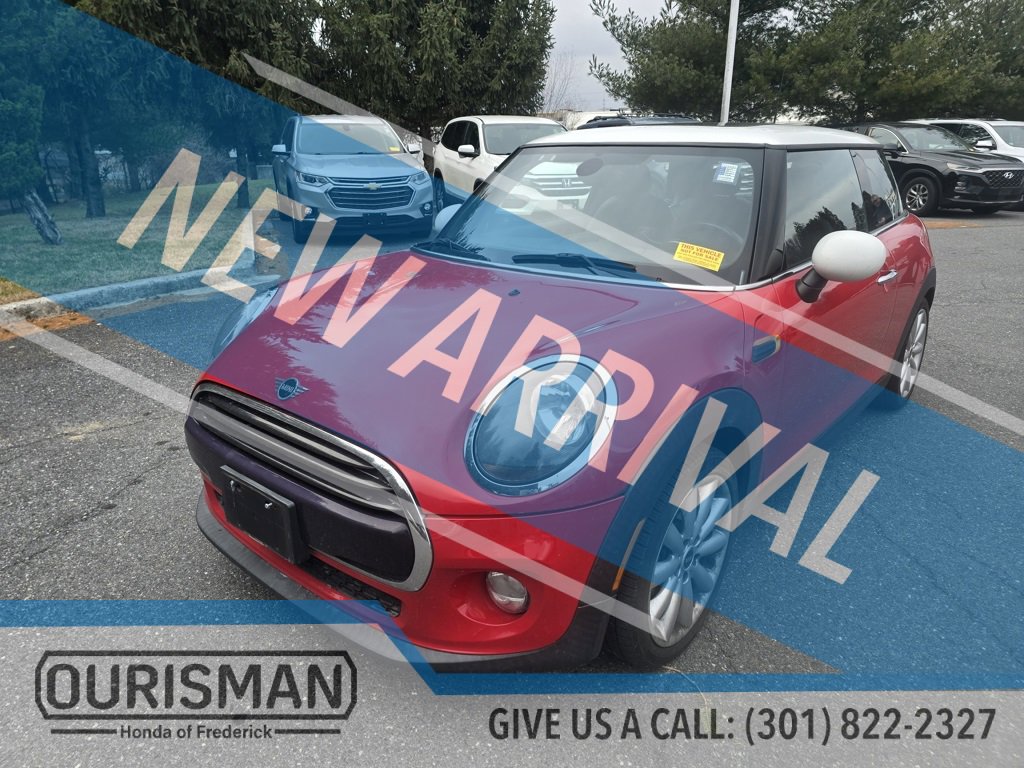 Used 2019 MINI Cooper 2-Door Hardtop image 4