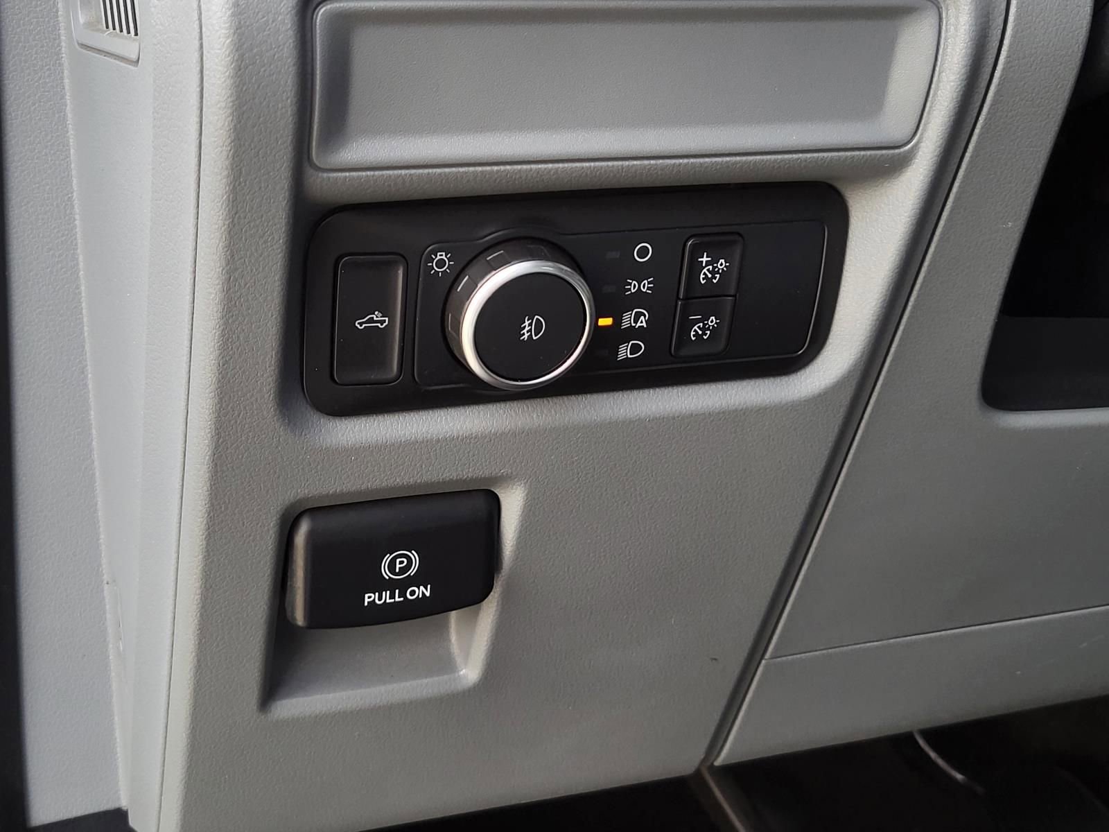 Used 2021 Ford F150 XLT w/ Trailer Tow Package image 19