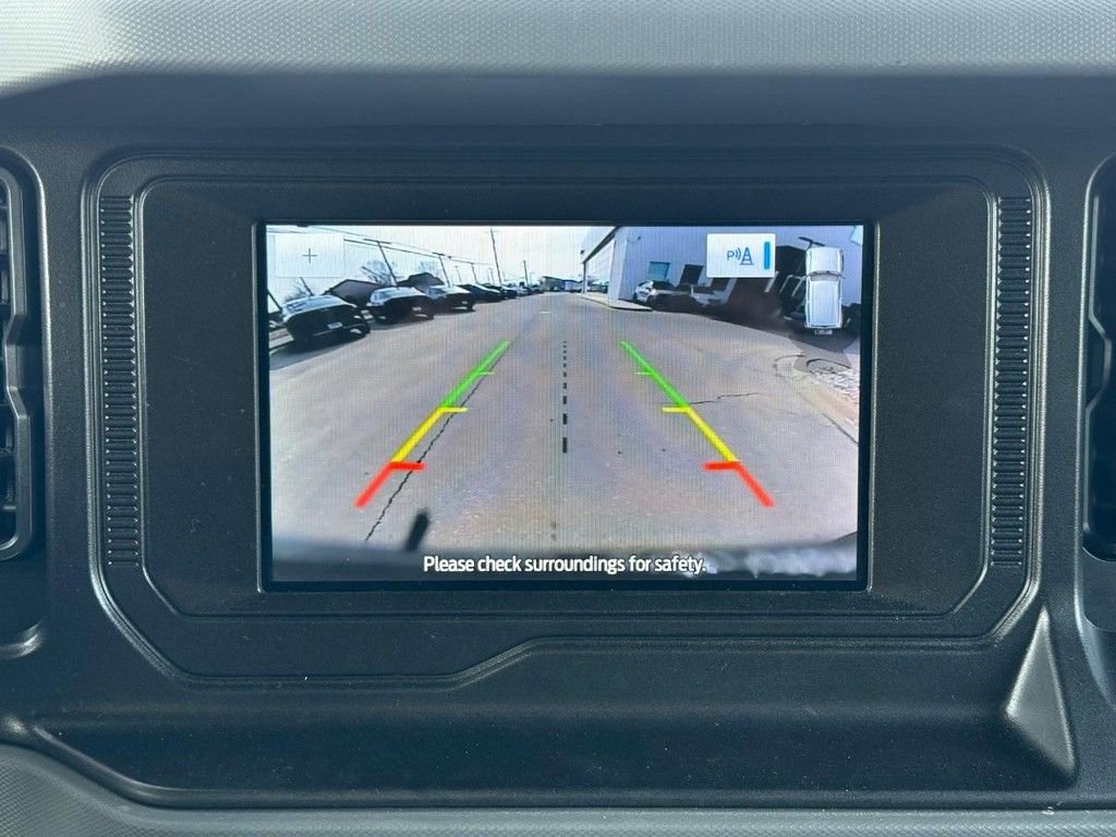 Used 2022 Ford Bronco Big Bend image 19