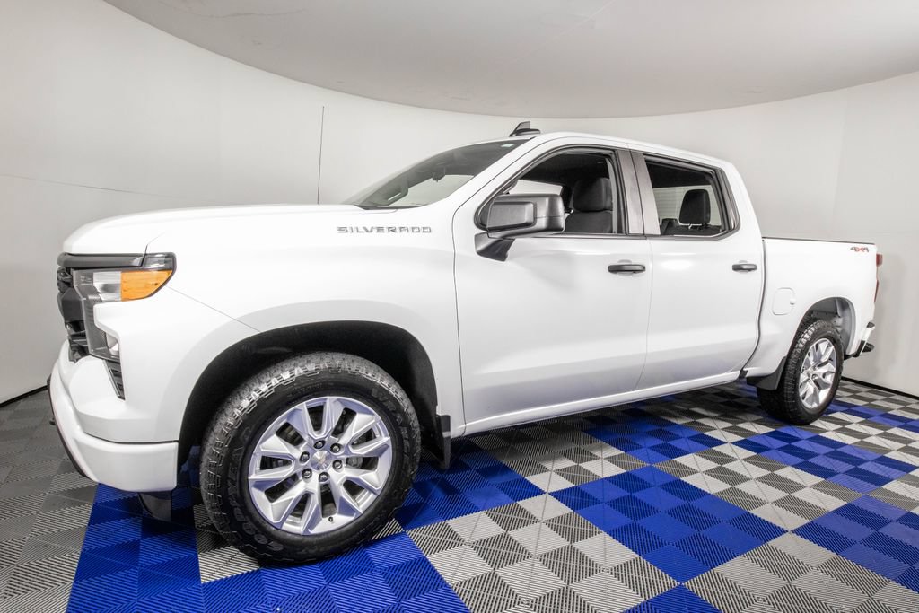 Used 2024 Chevrolet Silverado 1500 Custom
