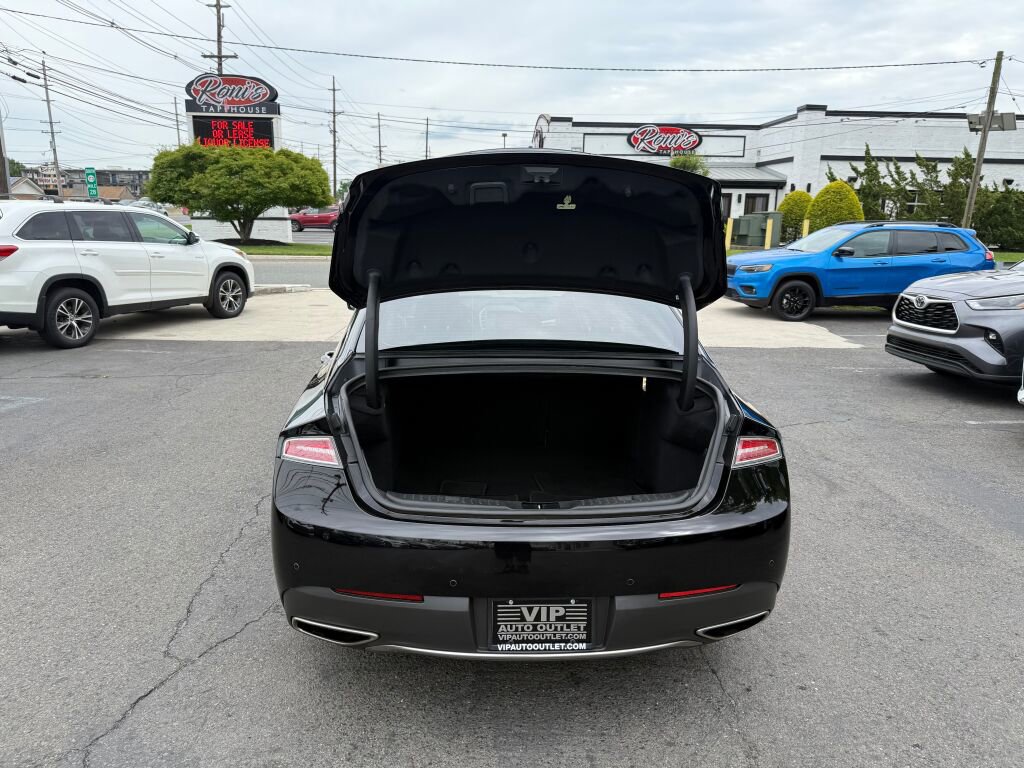 Used 2020 Lincoln MKZ Standard image 31