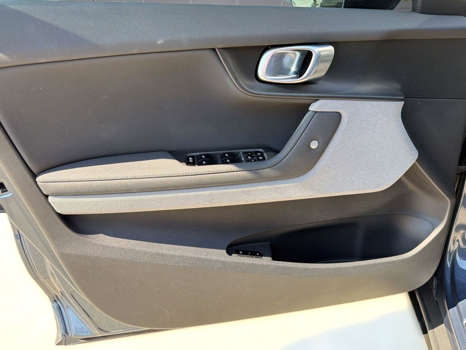 Used 2023 Polestar Polestar 2 w/ Pilot Pack AWD/4WD image 21