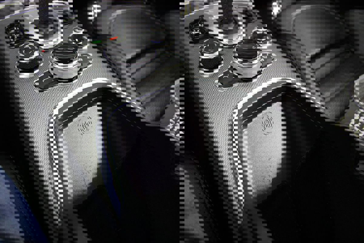 Used 2023 Alfa Romeo Stelvio Veloce image 11