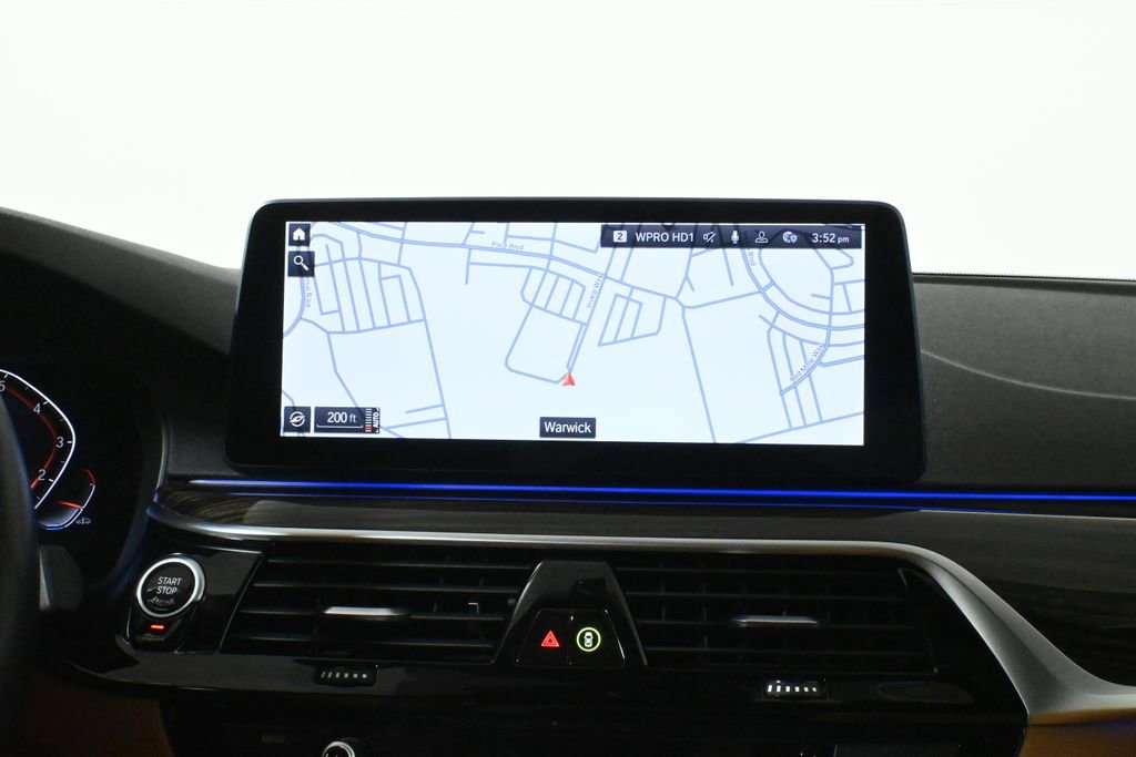 Certified 2022 BMW 530i xDrive w/ Convenience Package image 21