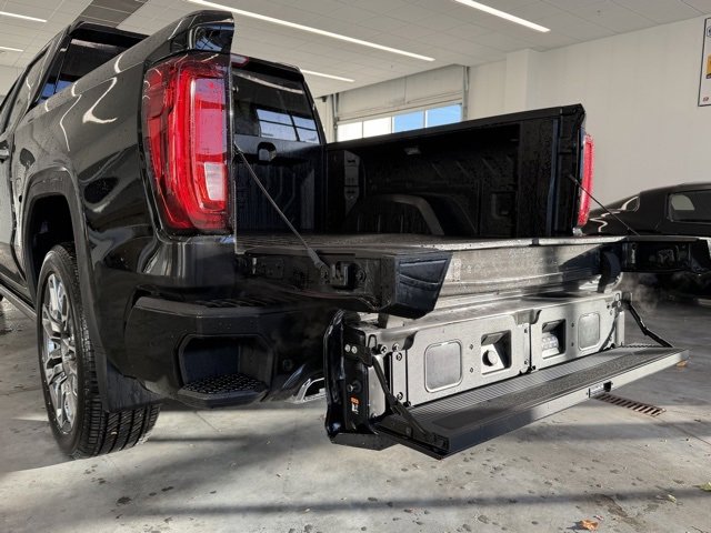 New 2025 GMC Sierra 1500 Denali Ultimate image 8