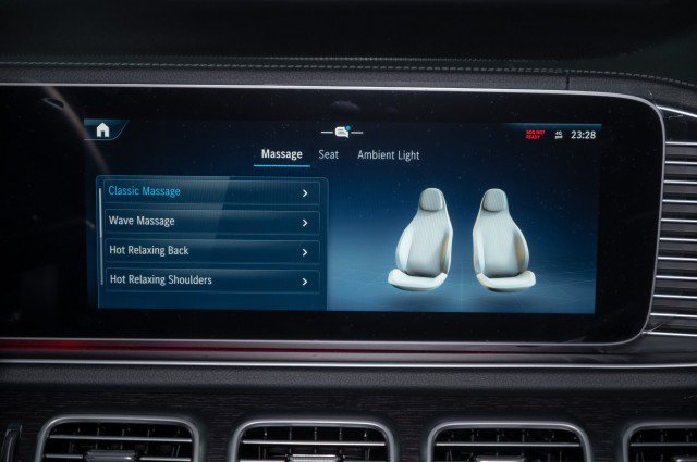 New 2026 Mercedes-Benz GLS 450 4MATIC image 16
