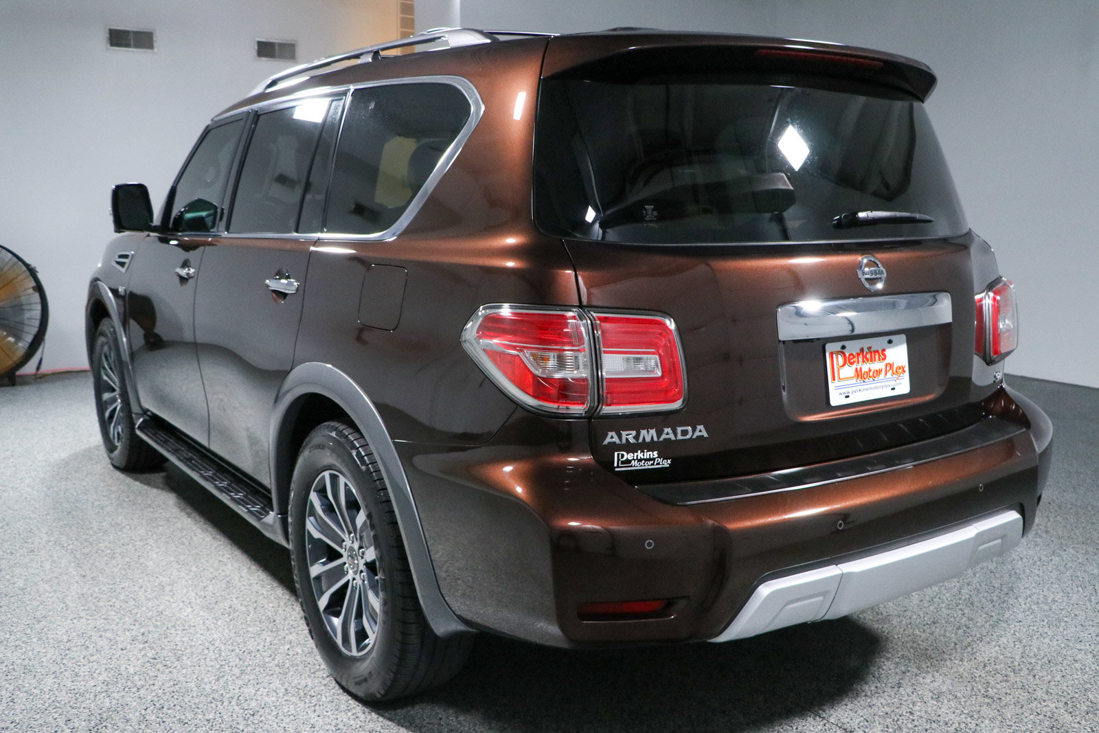 Used 2018 Nissan Armada SL w/ Premium Package RWD image 9